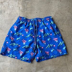 Broken Threads Colorful Geometric Patterned Shorts Size S